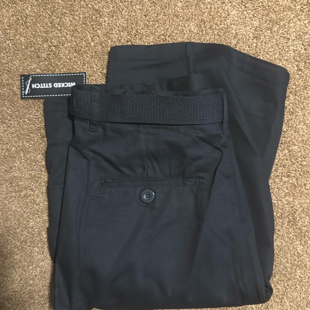 New Wicked Stitch Mens Belted Black 7 Pocket Cargo Shorts